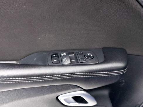 Used 2021 Dodge Challenger SXT RWD image 28