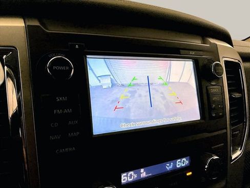 Used 2017 Nissan Titan PRO-4X AWD/4WD image 21