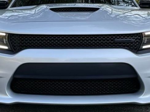 Used 2023 Dodge Charger R/T w/ Blacktop Package image 11