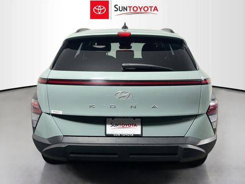 Used 2025 Hyundai Kona SEL AWD/4WD image 5