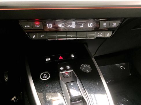 Used 2023 Audi Q4 e-tron Premium Plus w/ Premium Plus RWD image 39