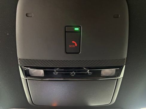 New 2025 Nissan Armada SL w/ Captain's Chari Seat Package AWD/4WD image 28