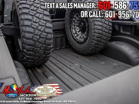New 2026 Ford F250 Lariat w/ Black Appearance Package AWD/4WD image 10
