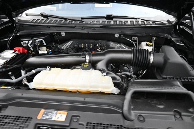 Used 2025 Ford Expedition Platinum AWD/4WD image 34