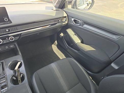 Certified 2022 Honda Civic Sport image 12