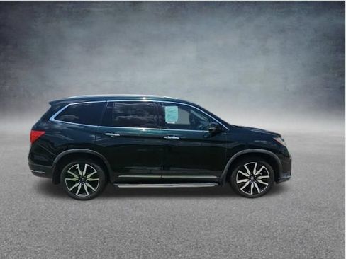 Used 2019 Honda Pilot Touring image 9
