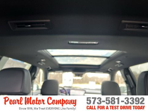 New 2026 Buick Enclave Avenir w/ Super Cruise Package AWD/4WD image 28