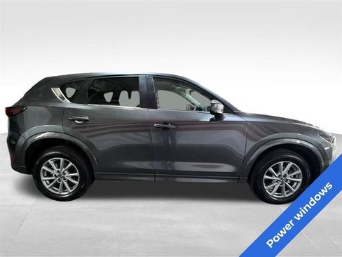 Used 2024 MAZDA CX-5 AWD 2.5 S w/ Preferred Package image 4