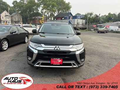 Used 2020 Mitsubishi Outlander SE