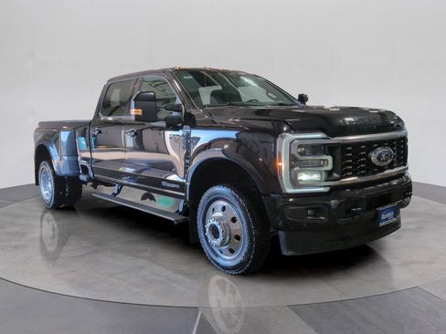 Used 2026 Ford F450 Platinum AWD/4WD image 9