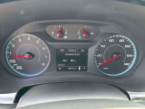Used 2023 Chevrolet Traverse LS AWD/4WD image 22