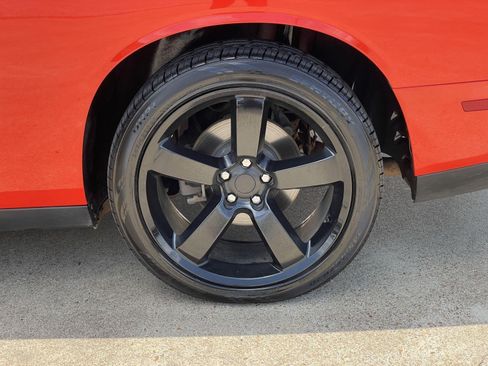 Used 2017 Dodge Challenger SXT Plus RWD image 47