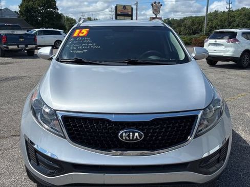 Used 2015 Kia Sportage LX FWD image 4