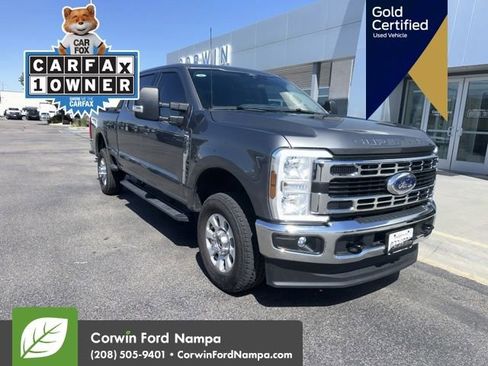 Used 2024 Ford F250 XLT w/ FX4 Off-Road Package AWD/4WD image 3