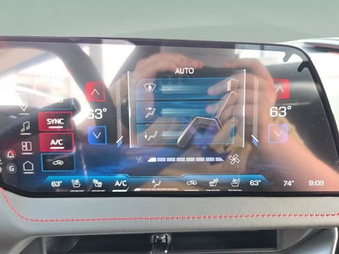 New 2026 Chevrolet Corvette Stingray Premium Conv w/ Z51 Performance Package image 23