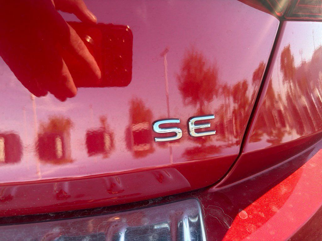 Used 2023 Volkswagen Jetta SE FWD image 8