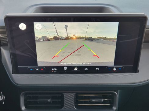 New 2026 Ford Maverick XL image 17