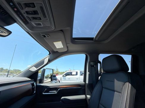 Certified 2024 GMC Sierra 2500 Denali w/ Denali Reserve Package AWD/4WD image 27