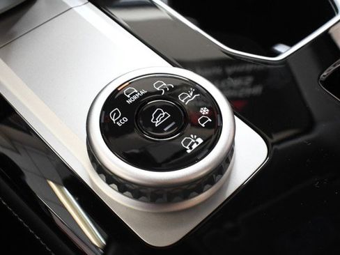 New 2026 Mitsubishi Outlander SEL AWD/4WD image 40