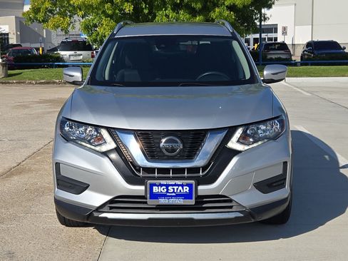 Used 2020 Nissan Rogue SV FWD image 8