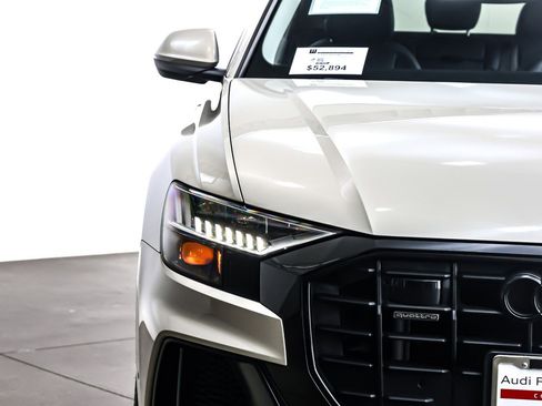 Used 2023 Audi Q8 Premium Plus w/ Premium Plus Package image 15