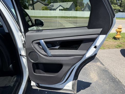 Used 2020 Land Rover Discovery Sport S AWD/4WD image 10