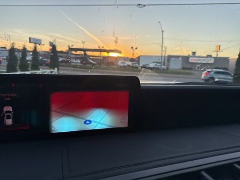 Used 2025 Ford Expedition Tremor image 35