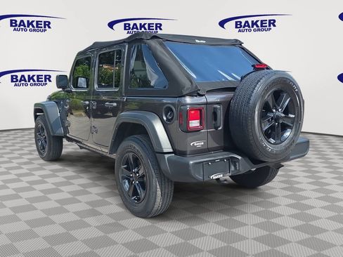 Used 2021 Jeep Wrangler Unlimited Sport AWD/4WD image 5