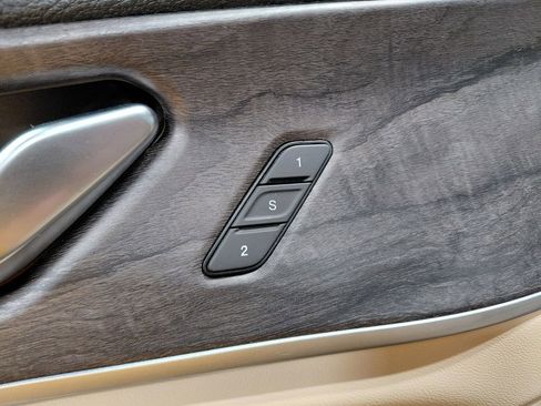 Used 2023 Jeep Grand Cherokee L Limited image 17