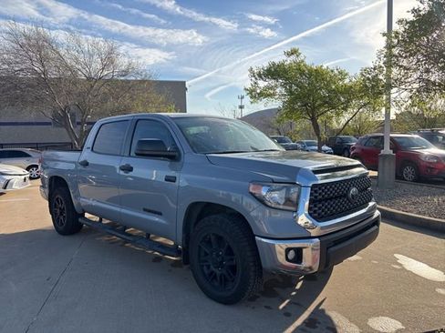 Used 2021 Toyota Tundra SR5 w/ SR5 Upgrade Package image 3