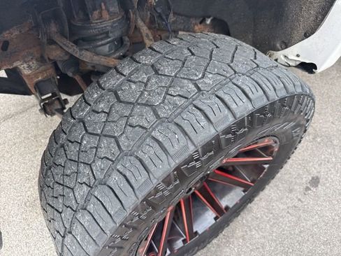 Used 2015 Chevrolet Silverado 1500 LT image 11