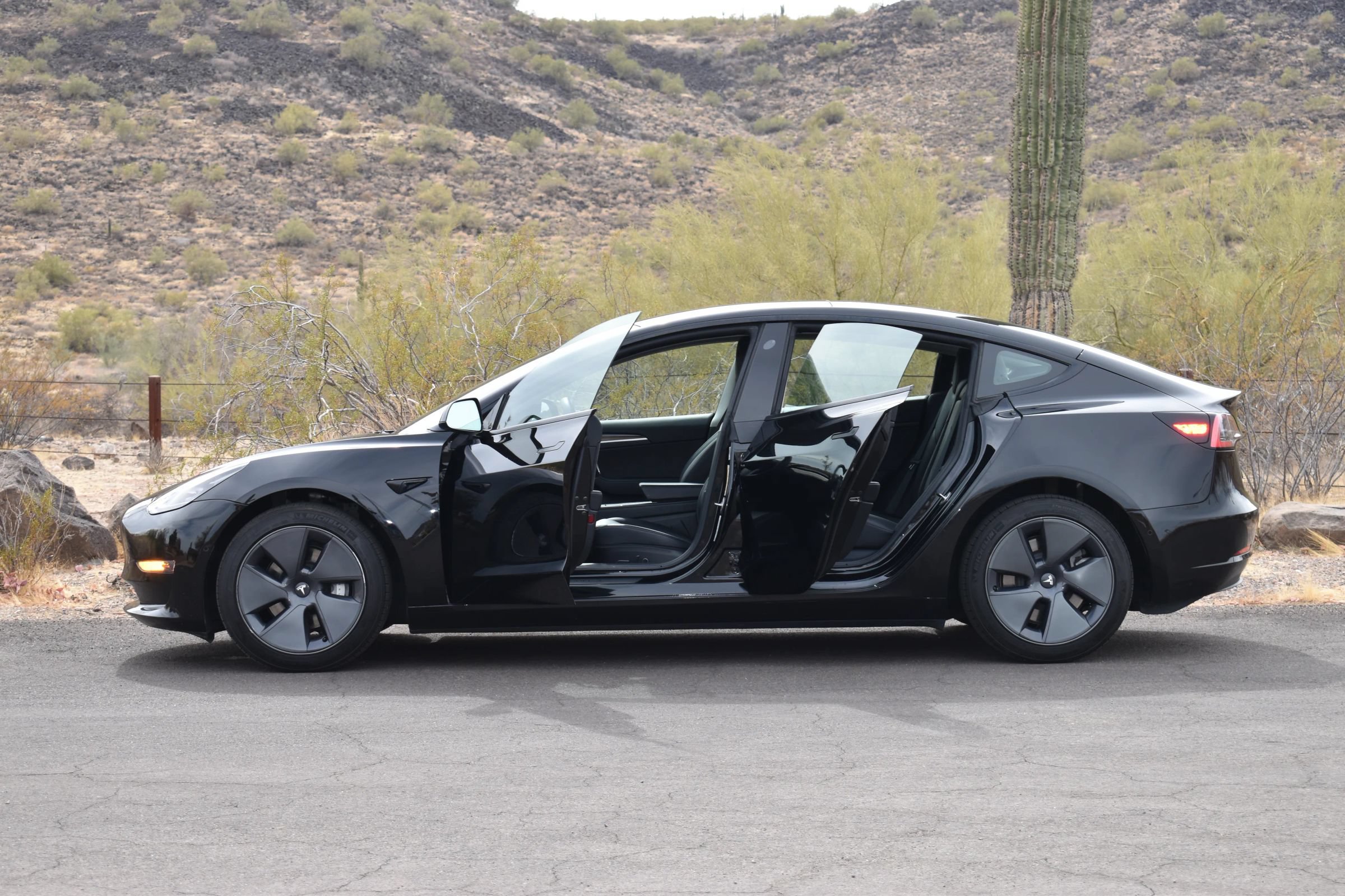 Used 2023 Tesla Model 3 Standard Range RWD image 7