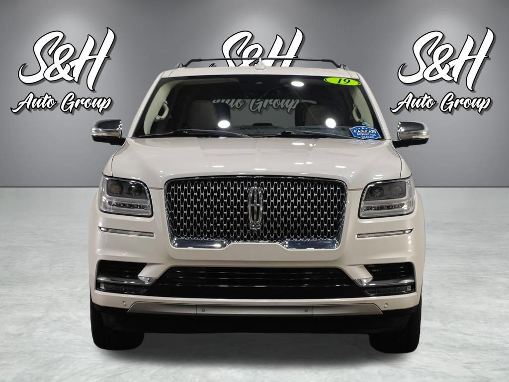 Used 2019 Lincoln Navigator Black Label w/ Cargo Package AWD/4WD image 23
