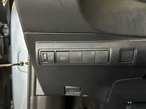 Used 2024 Toyota Corolla SE FWD image 17