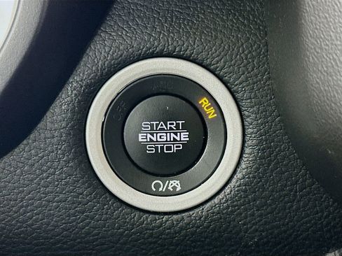 Certified 2019 RAM 1500 Big Horn AWD/4WD image 19