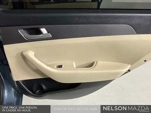 Used 2016 Hyundai Sonata SE image 22