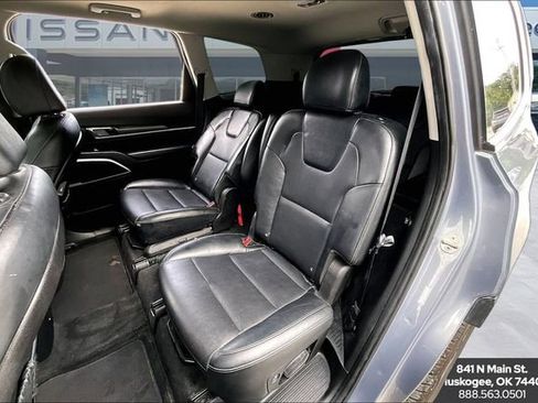 Used 2022 Kia Telluride S AWD/4WD image 20