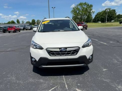 Used 2023 Subaru Crosstrek 2.0i Premium AWD/4WD image 3