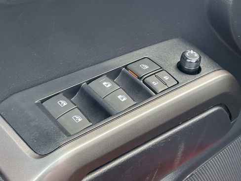 Used 2023 Toyota Tacoma SR5 image 16