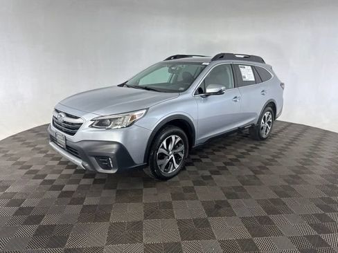 Used 2022 Subaru Outback Limited AWD/4WD image 3