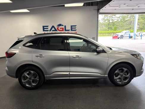Used 2024 Ford Escape ST-Line Select w/ Tech Pack #2 AWD/4WD image 10