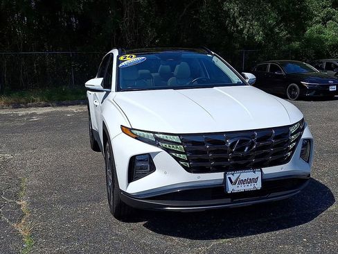 Certified 2024 Hyundai Tucson Limited AWD/4WD image 3
