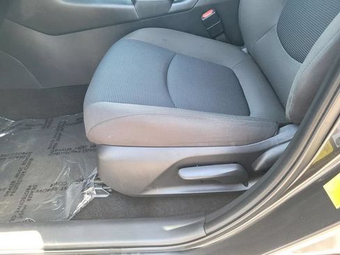 Certified 2023 Toyota RAV4 LE AWD/4WD image 16