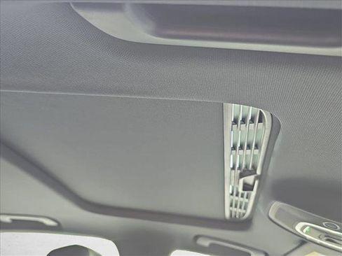 Used 2023 Audi A4 2.0T Premium Plus image 23