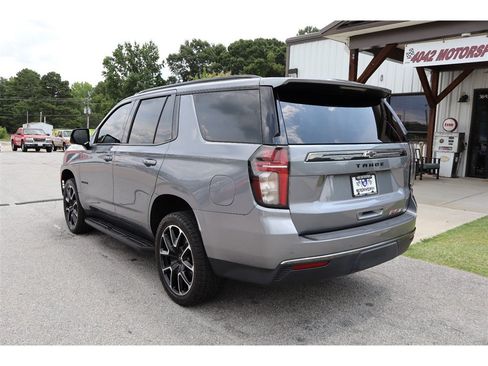 Used 2021 Chevrolet Tahoe RST w/ Luxury Package AWD/4WD image 3