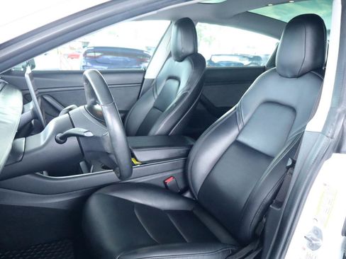 Used 2018 Tesla Model 3 Long Range AWD/4WD image 16