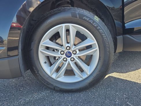 Used 2016 Ford Edge SEL w/ Equipment Group 201A image 29