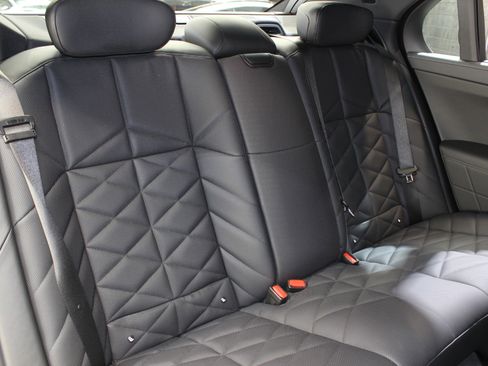 Used 2024 BMW 740i 740i M Sport Package image 47