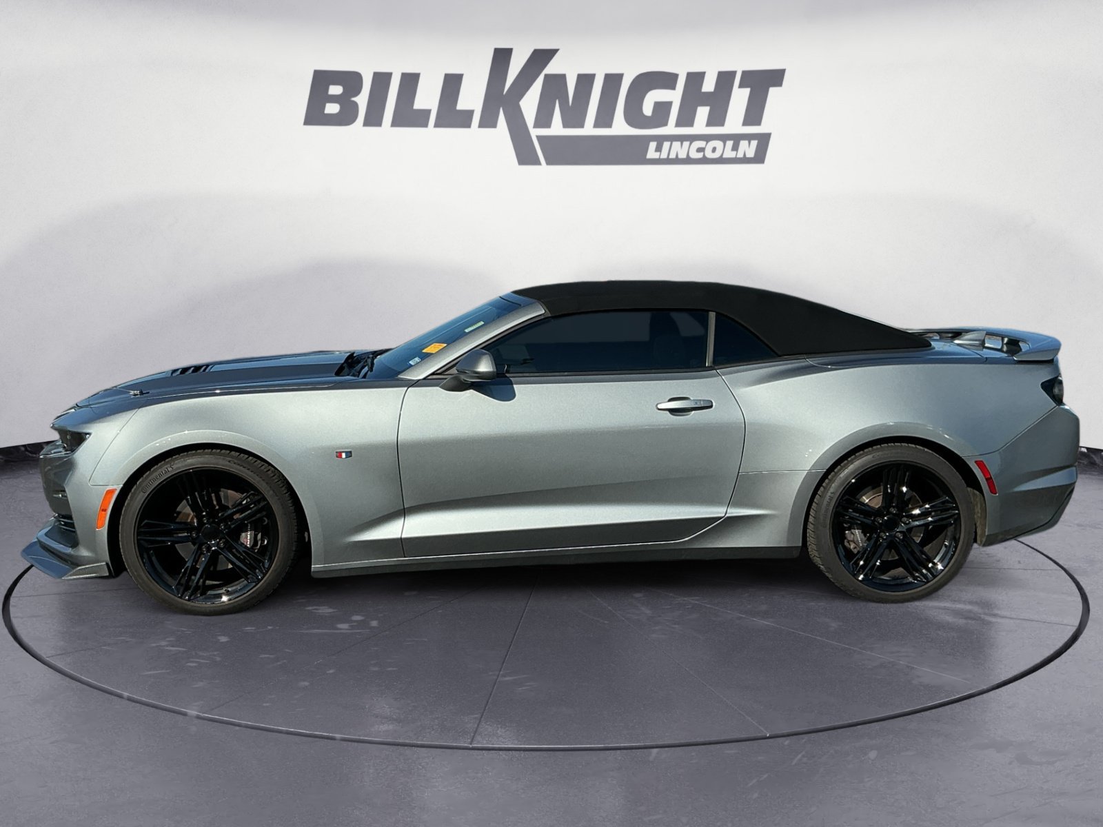 Used 2023 Chevrolet Camaro SS RWD image 3