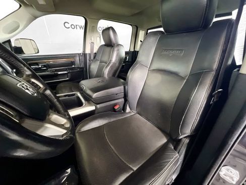 Used 2016 RAM 1500 Laramie w/ Convenience Group AWD/4WD image 25